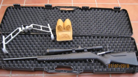 Carabina SAKO mod. QUAD Cal. 22 lr. y Maleta.  VENDIDA 
VISOR CON ANILLAS: 360 Euros. (Busnhell Elite 11