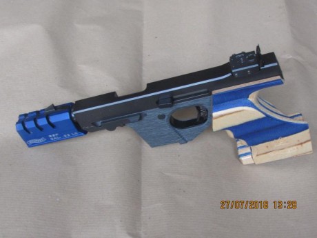 Hola, por dejar el tiro vendo:
WaLTHER GSP cal 22LR precio 1100 euros, con 2 cargadores y maletín original.
STI 00