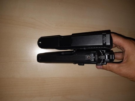 Tengo en venta esta pistola. Esta muy bien de estado y es bastante comoda para porte de paisano. Os dejo 00