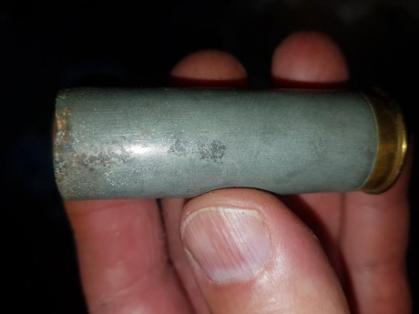 Hace años un compañero de trabajo me dijo que cuando el era joven habia visto cartuchos del 12 que eran 92