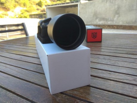 Vendo visor Nikko Stirling Diamond. 3-12x56 con la retícula ilumninada. Se ilumina un punto en el centro. 01