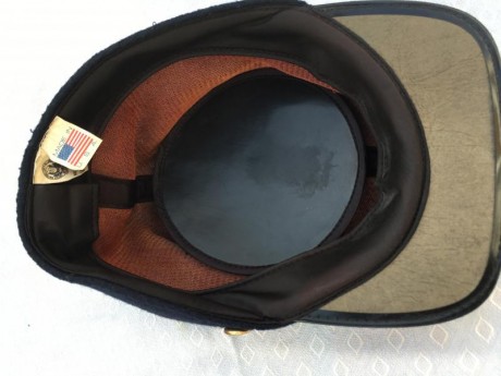Vendo gorra kepi del ejército nordista, comprada en USA. 60 euros envío incluido

 IMG_2189.JPG  IMG_2188.JPG 01