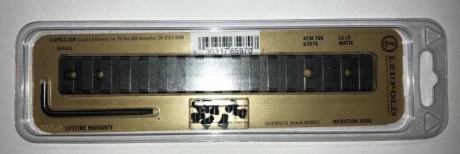 Se vende esta magnífica base para la instalación de visores en rifles REMINGTON 700 LONG ACTION (acción 00