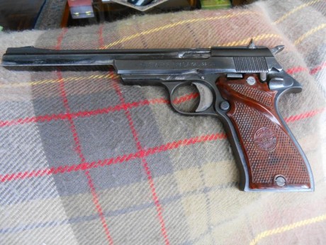 saludos:pongo a la venta el despiece completo de la pistola star FR target del 22 lr sin cargador que 02