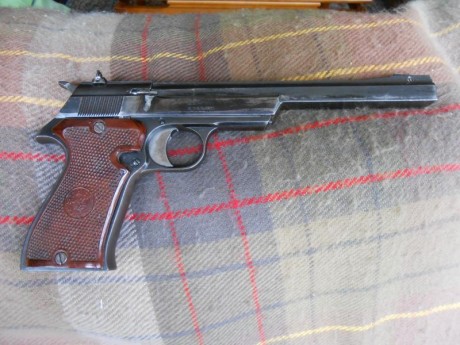 saludos:pongo a la venta el despiece completo de la pistola star FR target del 22 lr sin cargador que 01