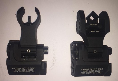 Se venden estas excelentes miras abatibles con puntos luminosos de "tritium" (tanto en la mira 00