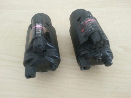 Vendo estos dos modulos linterna+laser por 80€ envio incluido por mensajeria 

Uno de ellos es de la marca 10