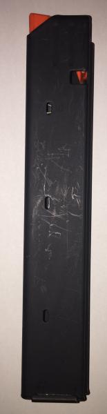 Se venden excelentes cargadores del fabricante americano ASC, para rifles AR15, en calibre 9 mm PARABELLUM, 00