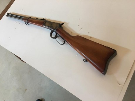 Un buen amigo vende este rifle “Tigre” del 44/40, en un estado de conservación excepcional, con una gran 00