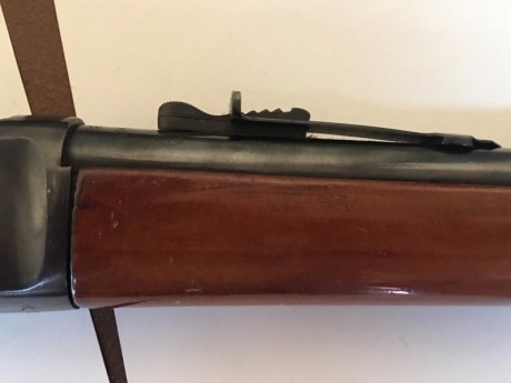 Un buen amigo vende este rifle “Tigre” del 44/40, en un estado de conservación excepcional, con una gran 31