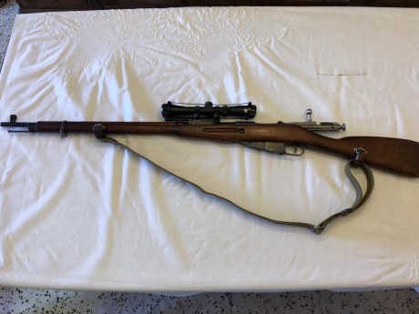 Se Vende rifle Mosin Nagant con visor. Precio 450 Euros. Atiendo wassap i teléfono. 659896362. 02