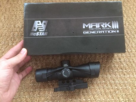 Vendo o cambio estos visores por escopeta o rifle de mi interés. 
Son dos visores ncstar de 4 aumentos 00