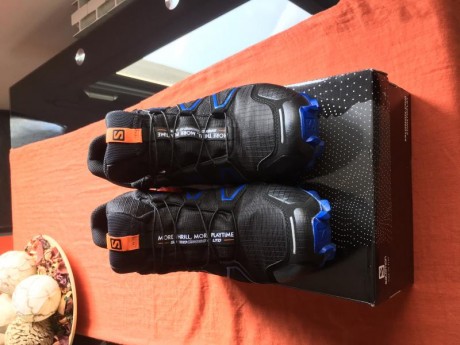 Compre estas zapatillas para la práctica del IPSC, pero las tallas son muy justas así que no me hecho 11