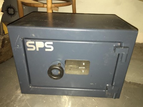 NOTA: no cumple la normativa 2012, se vende como caja de seguridad. Según tengo entendido hay IAs que 00