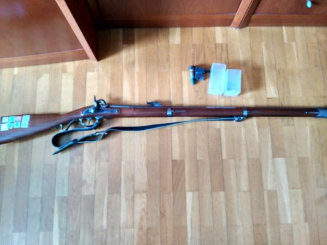 Hola:
Con mucho dolor vendo este rifle que me ha dado grandes satisfacciones. El motivo es que entre la 00