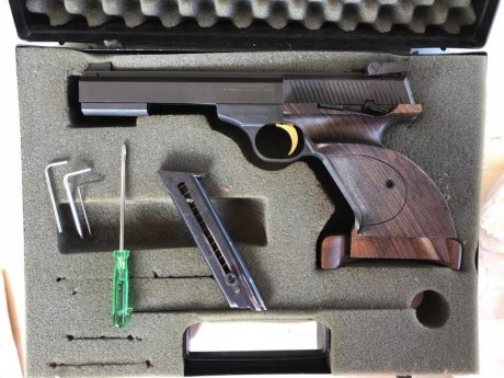 Hola! Vendo mi arma por darme de baja del club por falta de uso, esta igual la compré, habré disparado 02