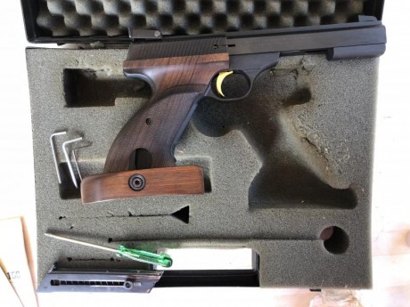 Hola! Vendo mi arma por darme de baja del club por falta de uso, esta igual la compré, habré disparado 01