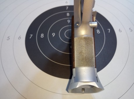 Hola, se vende pistola Tanfoglio Limited custom 9mm por 650 € envío incluido en Peninsula. 
Esta guiada 51