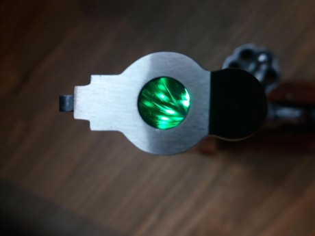 Pongo a la venta mi Colt King Cobra 357 Magnum en Inox de 6 pulgadas, está impecable en todos los sentidos.
Lo 11