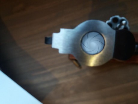 Pongo a la venta mi Colt King Cobra 357 Magnum en Inox de 6 pulgadas, está impecable en todos los sentidos.
Lo 10