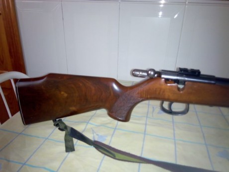 Hola, vendo mi carabina de cerrojo anschuzt modelo 1915-1916, el motivo es que la compré a un compañero 01