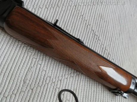 Hola compañeros, tengo intención de meterle mano a la culata de mi rifle y acabarla al aceite...
 Quiero 120