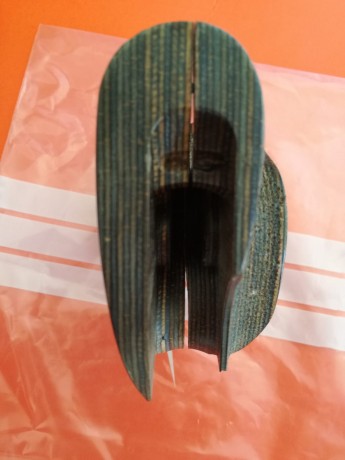 VENDIDAS  las cachas para la S&W 952.  Gracias

"RESERVADAS" además otra empuñadura KN-NILL 01