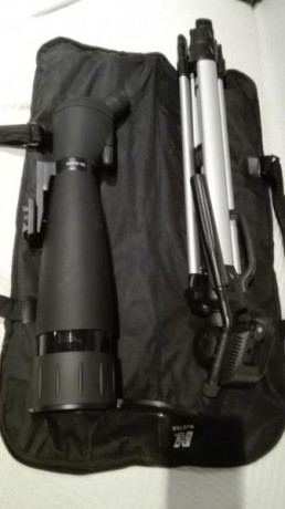 Menos de cien tiros.Perfecta de mecanismos,pavón y polimero.Como de reestreno.Se cambia por arma(no escopetas 60
