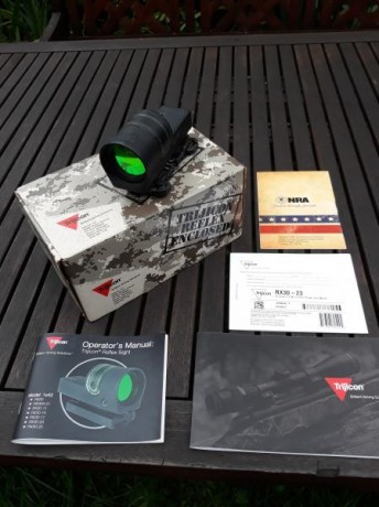 Vendo visor Trijicon Réflex RX-30 1x42 con base A.R.M.S para carril piccatiny. Funcionamiento por fibra 02