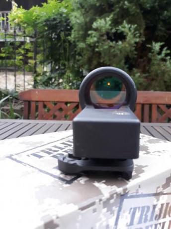 Vendo visor Trijicon Réflex RX-30 1x42 con base A.R.M.S para carril piccatiny. Funcionamiento por fibra 00