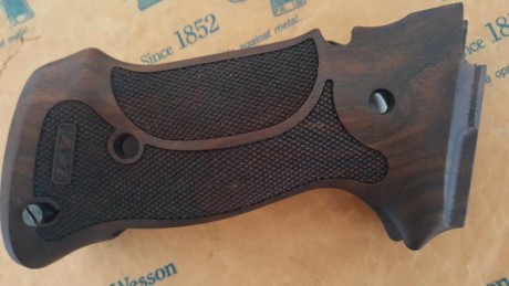 Pues eso, que vendo estas cachas KN-NILL talla M para S&W 952.
Lugar: Lleida
Precio 165€ 00