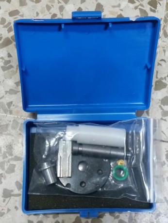 Se vende conversión 9 corto para la Dillon 650, nuevo a estrenar, sin ningún uso.

70€ mas envío.
Se encuenttan 01