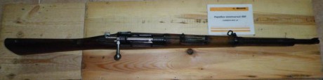 Buenos días.
Vendo carabina histórico mauser recalibrado por B.O.P.E. a 308 W, originariamente era un 01