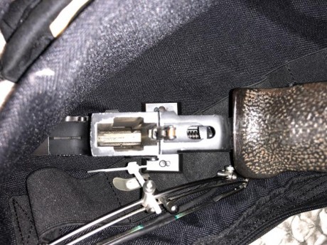 Hola a todos los compañeros de foro y afición Vendo un carro del 22 LR de la Walther Gsp del modelo antiguo 00