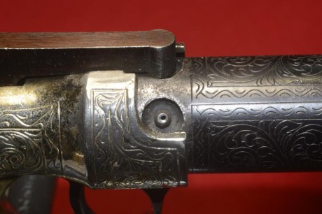 ***Vendido*** revolver de avancarga avispero o pimentero del Cal. 5,6 mm., de fabricación española de 00