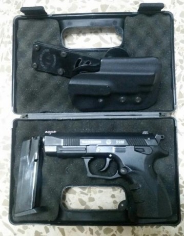 Se vende pistola Grand Power K100, calibre 9mm, incluye 2 cargadores y funda.

No tiene muchos tiros.

Precio 00