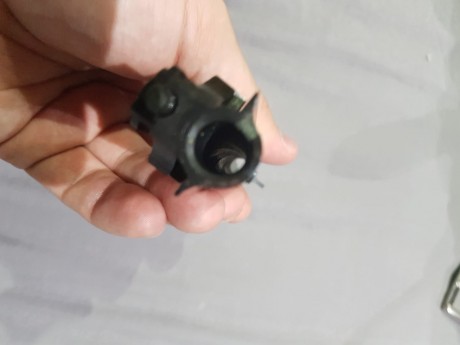 Hoy le toca al abuelo de la coleccio.
Una walther p38 de 1941, con los marcages y numeros coincidentes, 50