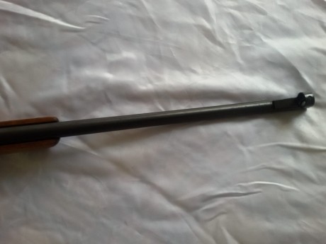 Hola a todos.
Vendo mi carabina de cerrojo, marca TOZ del 22LR y guiada en E.
La carabina hace unas agrupaciones 10