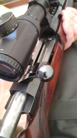 Máuser 66s calibre 270w
Gatillo doble con pelo (stecher)
Visor Roolls 3-12x50 con ri montado en regleta 00