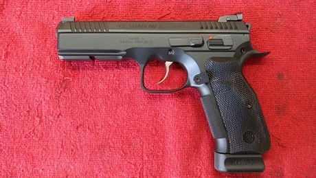 Cachas de CZ originales. Son nuevas, solo montadas y desmontadas.
Validas para CZ75, CZ85, Shadow y Shadow2. 00