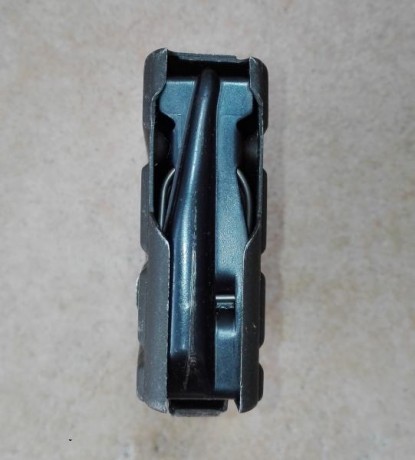 Hola, vendo un cargador corto para Cetme L en muy buen estado, funciona perfectamente en AR-15 pero no 02