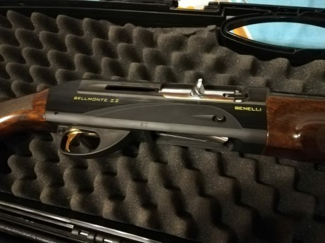 Buenas , vendo escopeta belli bellmonte II con un año de antiguedad , tiene dos cañones y dos pasamanos 02