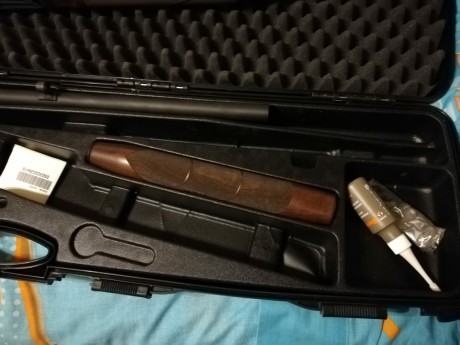 Buenas , vendo escopeta belli bellmonte II con un año de antiguedad , tiene dos cañones y dos pasamanos 01