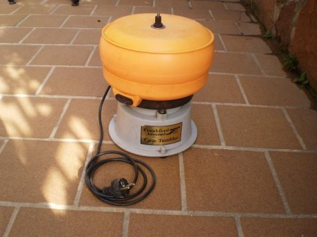 vendo limpiador vainas Franford Arsenal de 3 lbs
30 € en mano en collado Villalba Madrid 00