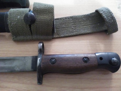Hola
Vendo las siguientes bayonetas:
Simson Suhl para mauser español. Solo legible Suhl: 25E
Turca ASFA: 21