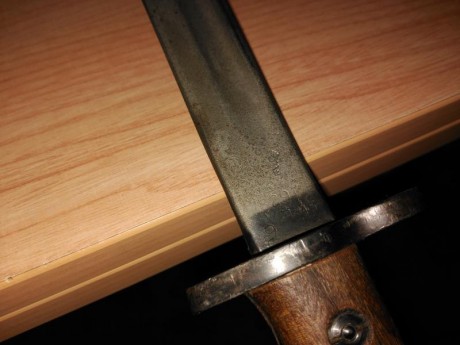 Hola
Vendo las siguientes bayonetas:
Simson Suhl para mauser español. Solo legible Suhl: 25E
Turca ASFA: 20