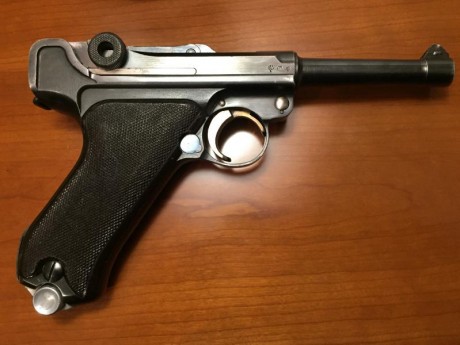 Se vende la Luger mas buscada de los 2,5 millones que se fabricaron......una Krieghoff 9 para. con cachas 01