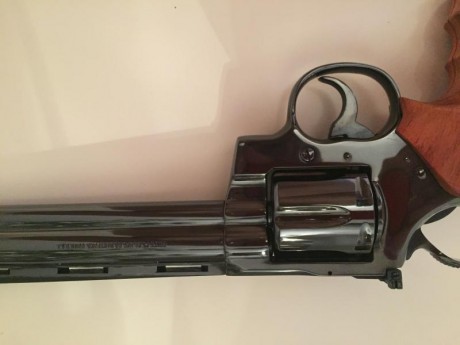 Vendo mi joya de Colt Python 357 magnum totalmente nuevo repavonado perfecto y revisado por la mejor armeria 11