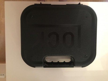 Vendo Glock 22 calibre 40 sw, una maravilla totalmente nueva se habrá usado solo dos o tres veces. Es 20