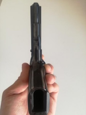 Buenos días señores.
Pongo a la venta un verdadero"juguetito" guiado en F y que es una verdadera 11